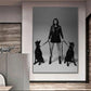 Quadro su Tela Doberman con Pistola – Stile Luxury Animal Pop Art per Arredo Moderno