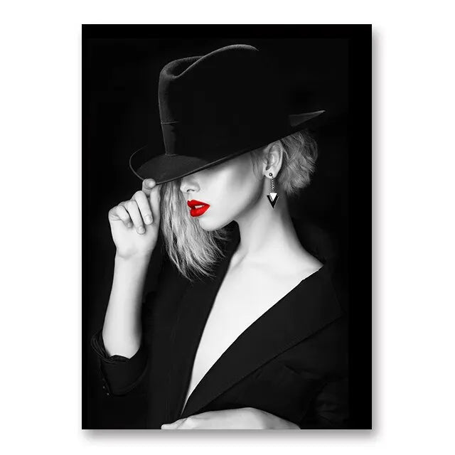 Sexy Red Lips Women Burning Money Cash Posters and Prints Canvas Paintings Fashion Girl Portrait Wall Art Picture Bar Home Decor