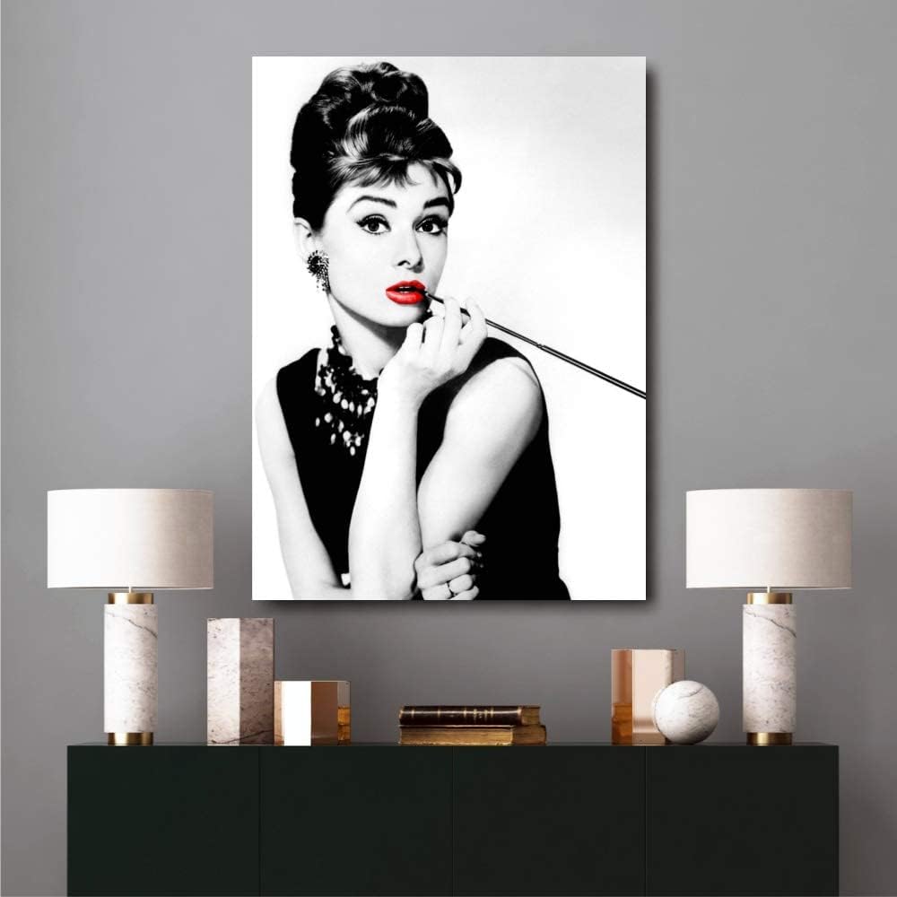 Quadri Audrey Hepburn con Labbra Rosse || Quadro colazione da Tiffany || quadri Moderni Soggiorno e Camera da Letto || Stampa su Tela Bianco Nero rosso